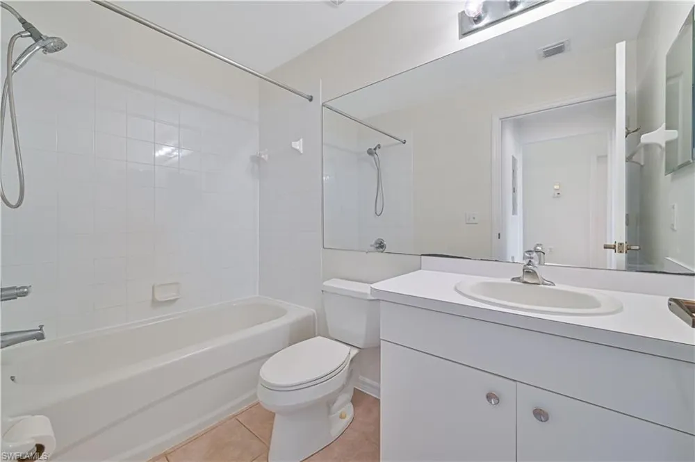 21341 Lancaster RUN #422 Estero, FL 33928