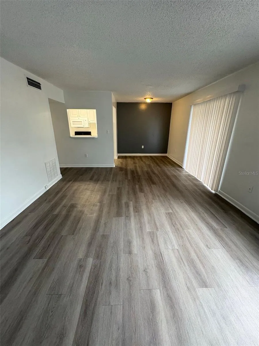 2523 ALAFAYA TRAIL #42 Orlando, FL 32826