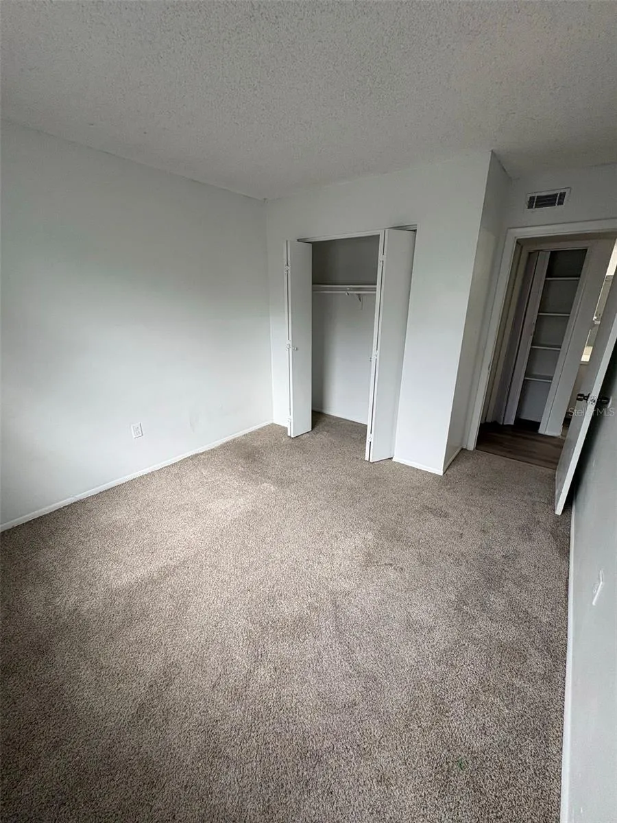 2523 ALAFAYA TRAIL #42 Orlando, FL 32826