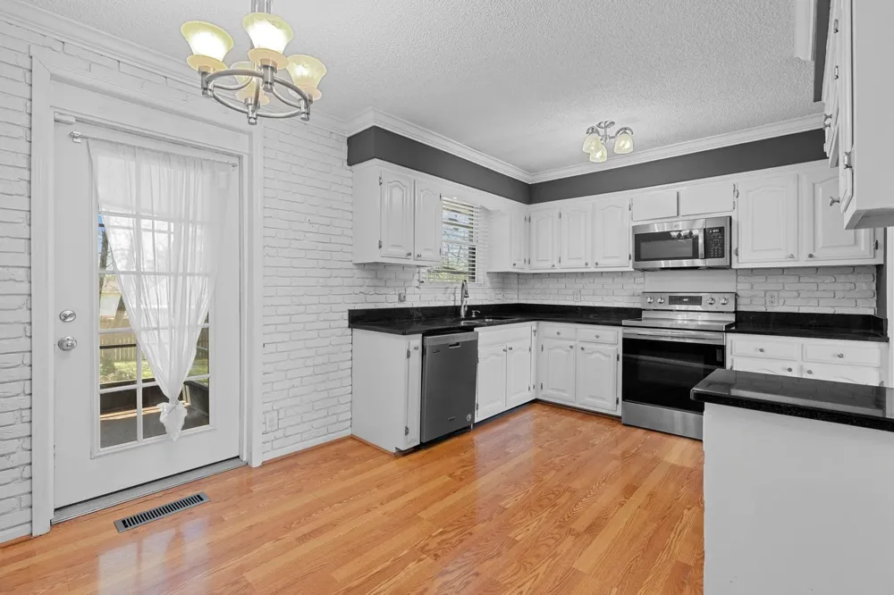 604 Highland View Ct Hermitage, TN 37076