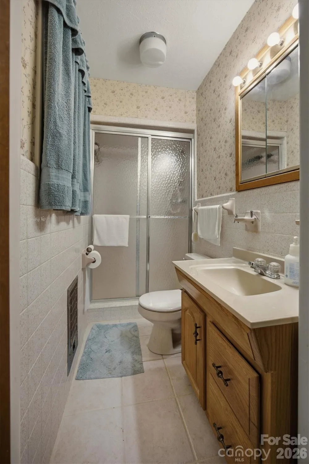 2711 Fairway Acres Circle Lenoir, NC 28645