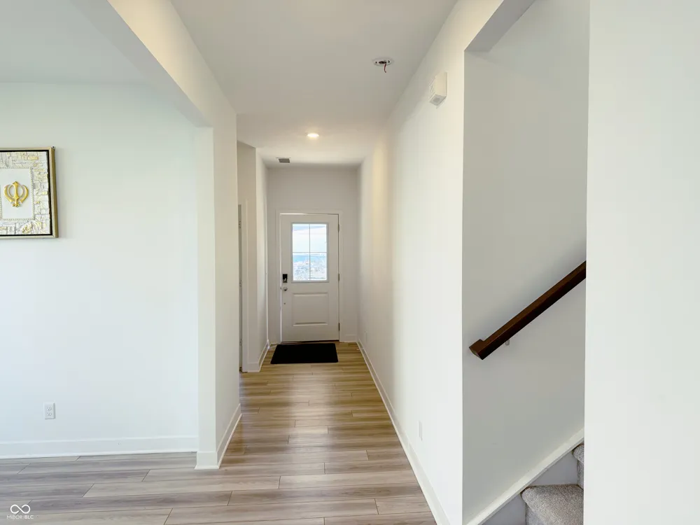 1161 Elmwood Lane Greenwood, IN 46143