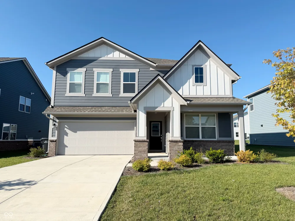 1161 Elmwood Lane Greenwood, IN 46143