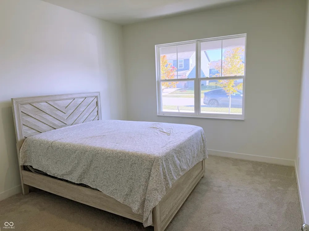 1161 Elmwood Lane Greenwood, IN 46143