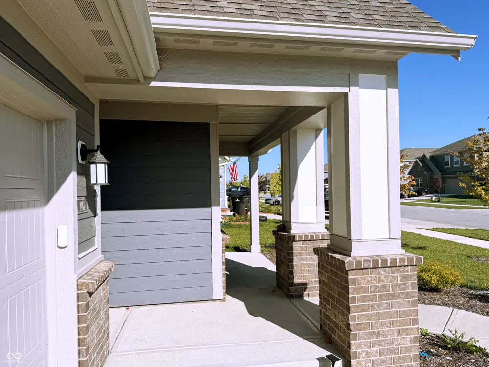 1161 Elmwood Lane Greenwood, IN 46143
