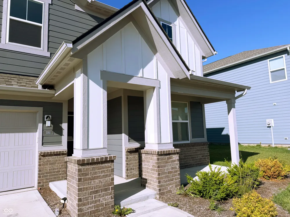 1161 Elmwood Lane Greenwood, IN 46143