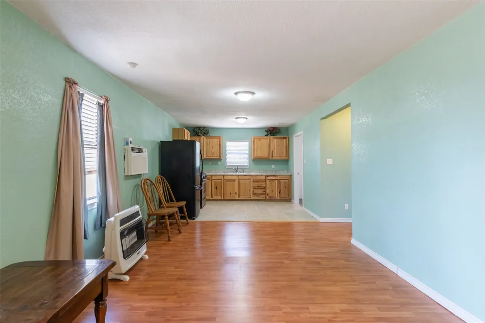 12143 County Road 509 Hawley, TX 79525