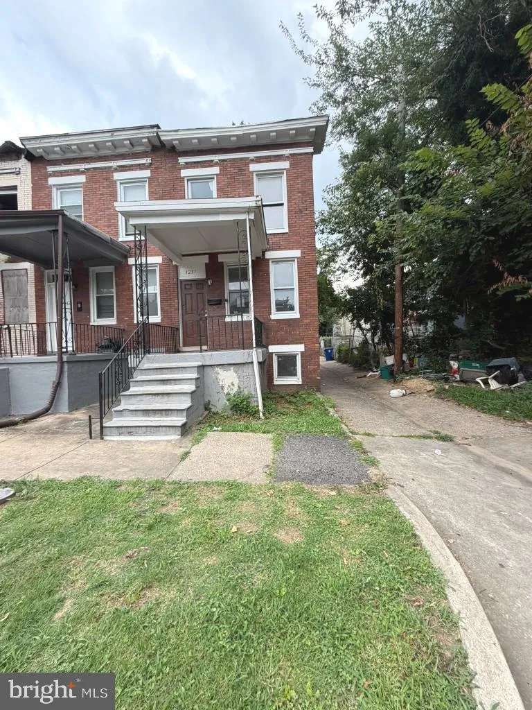 1231 DARLEY AVENUE Baltimore, MD 21218