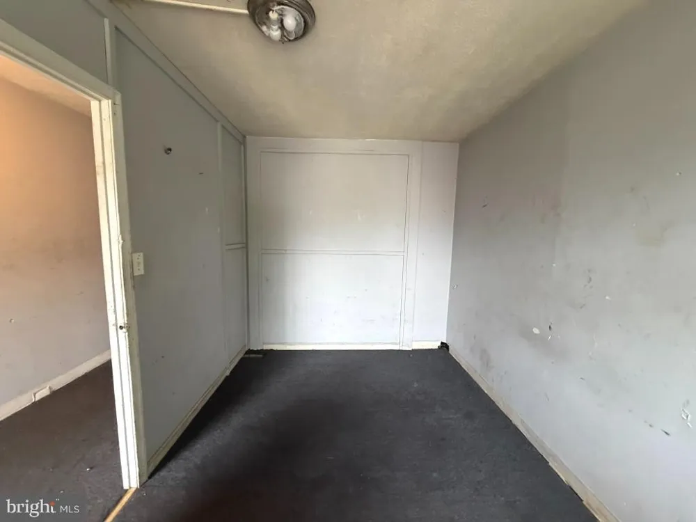 1231 DARLEY AVENUE Baltimore, MD 21218