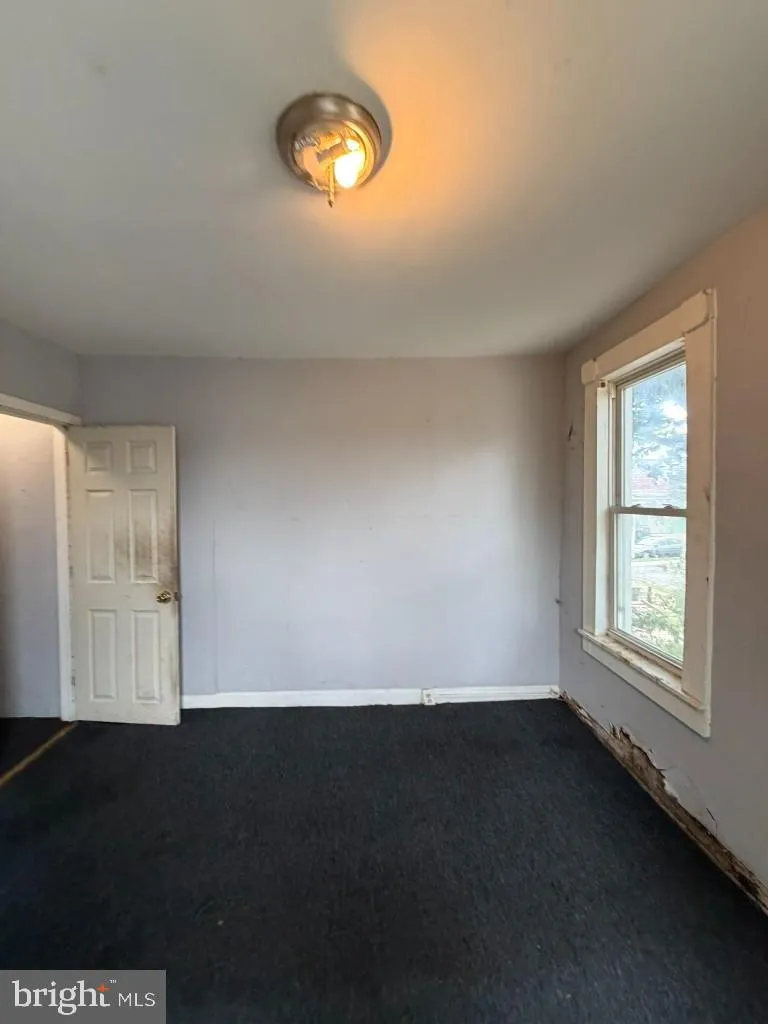 1231 DARLEY AVENUE Baltimore, MD 21218