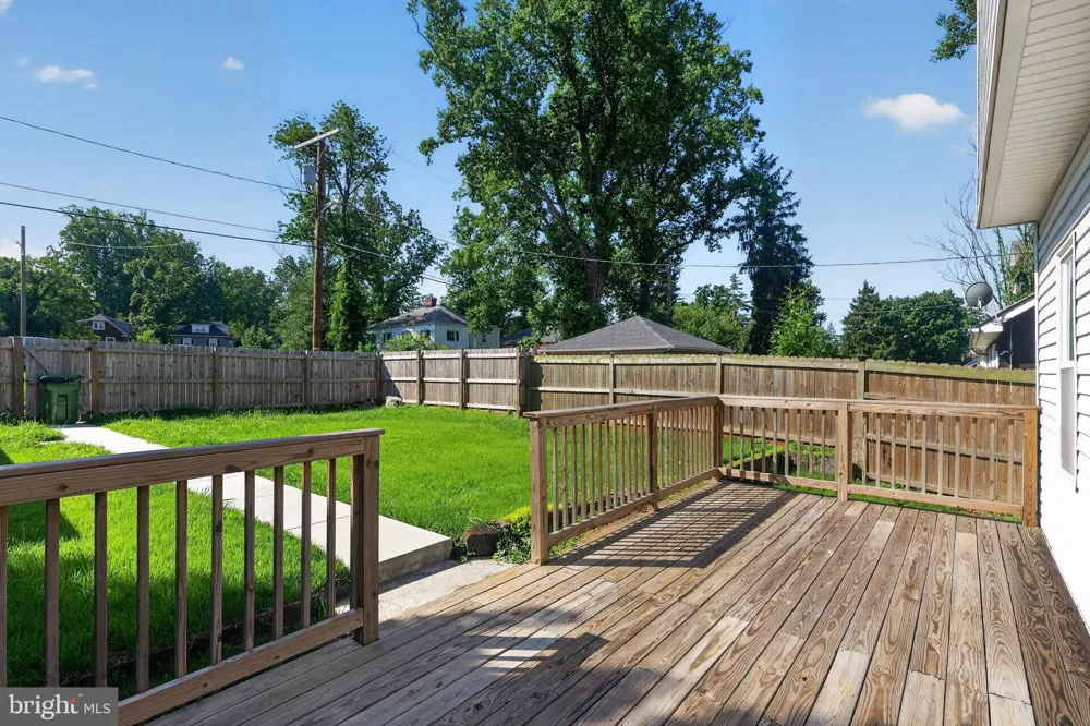 2923 SILVER HILL Baltimore, MD 21207