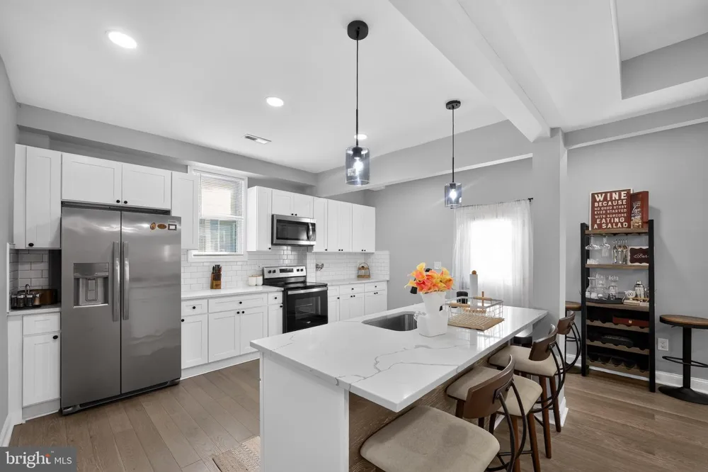 2923 SILVER HILL Baltimore, MD 21207