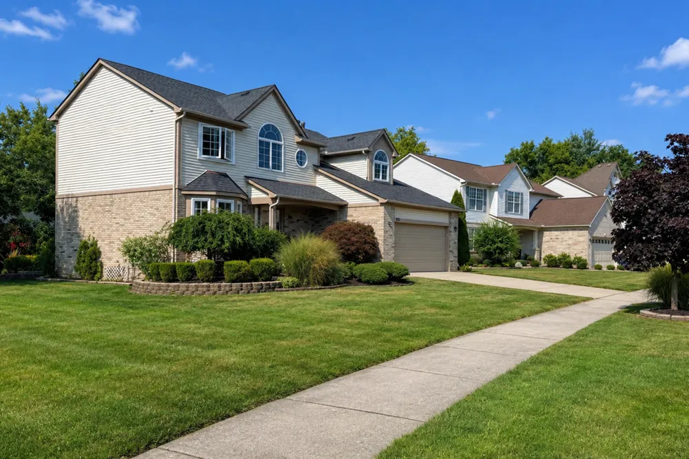 1243 Aziz Drive Canton, MI 48188