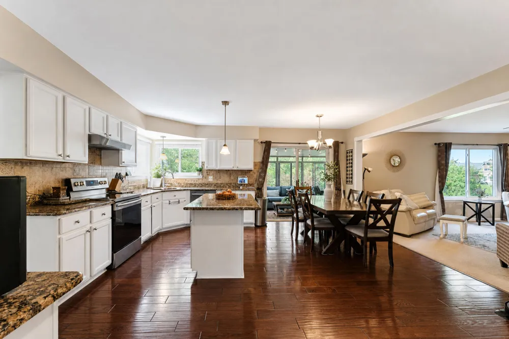 1243 Aziz Drive Canton, MI 48188