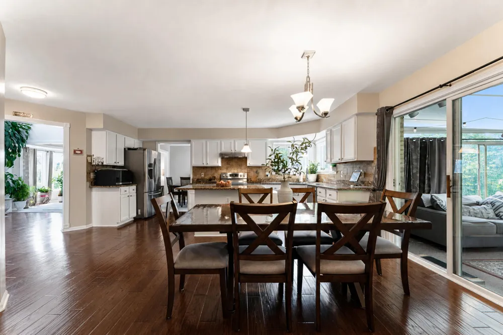 1243 Aziz Drive Canton, MI 48188