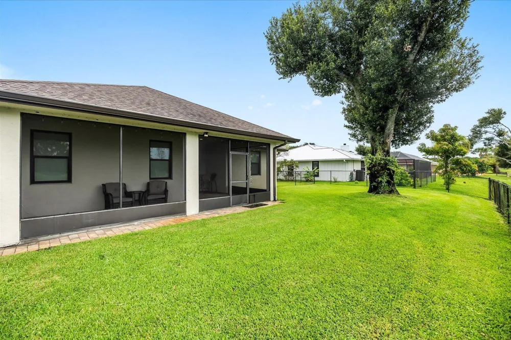 5103 Echo Pines Circle E Fort Pierce, FL 34951