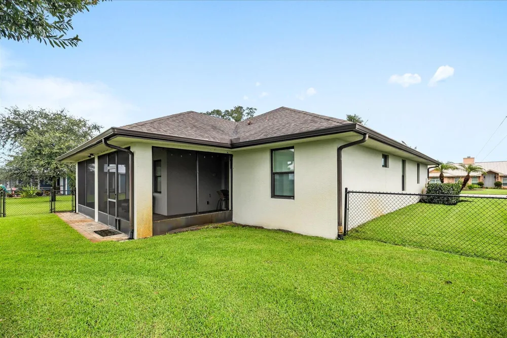 5103 Echo Pines Circle E Fort Pierce, FL 34951