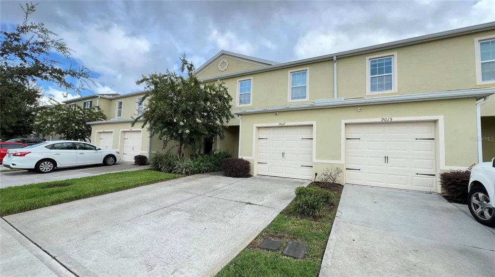 9017 ALBA LANE Kissimmee, FL 34747