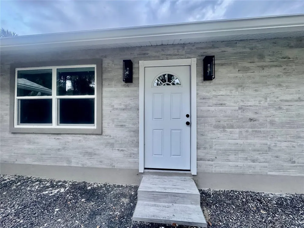 6381 CHERRY LANE Bunnell, FL 32110