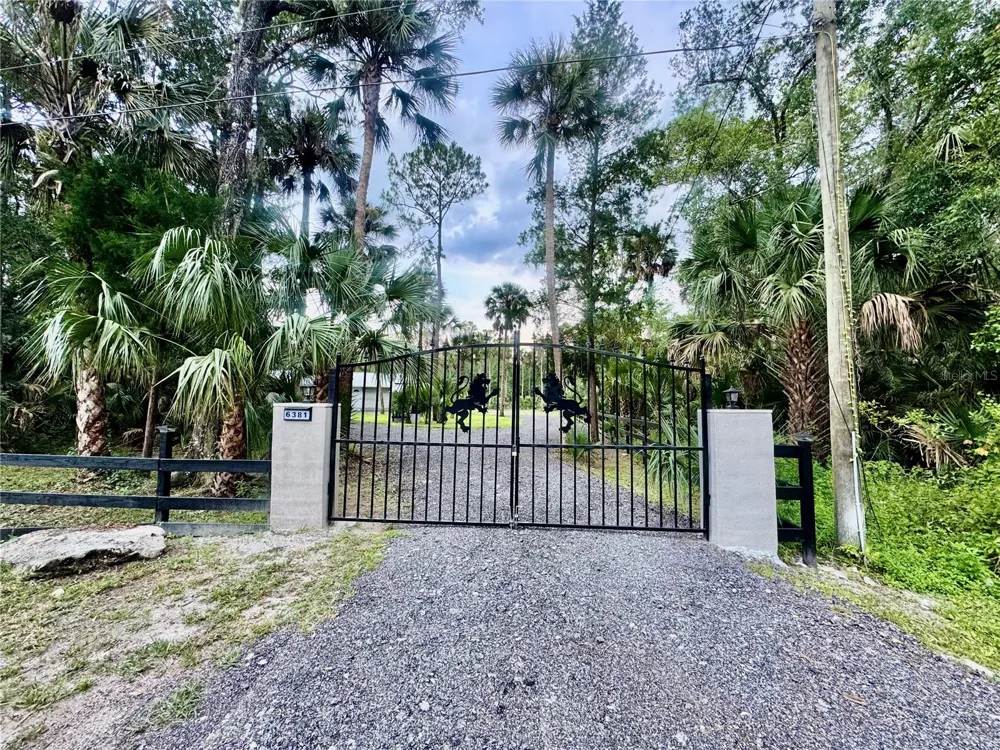 6381 CHERRY LANE Bunnell, FL 32110