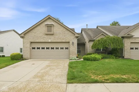 10504 Muir Lane