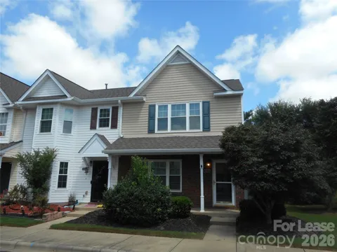 322 Deep Water Lane