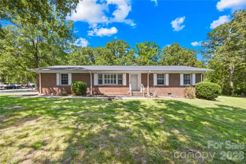 1012 Forest Drive