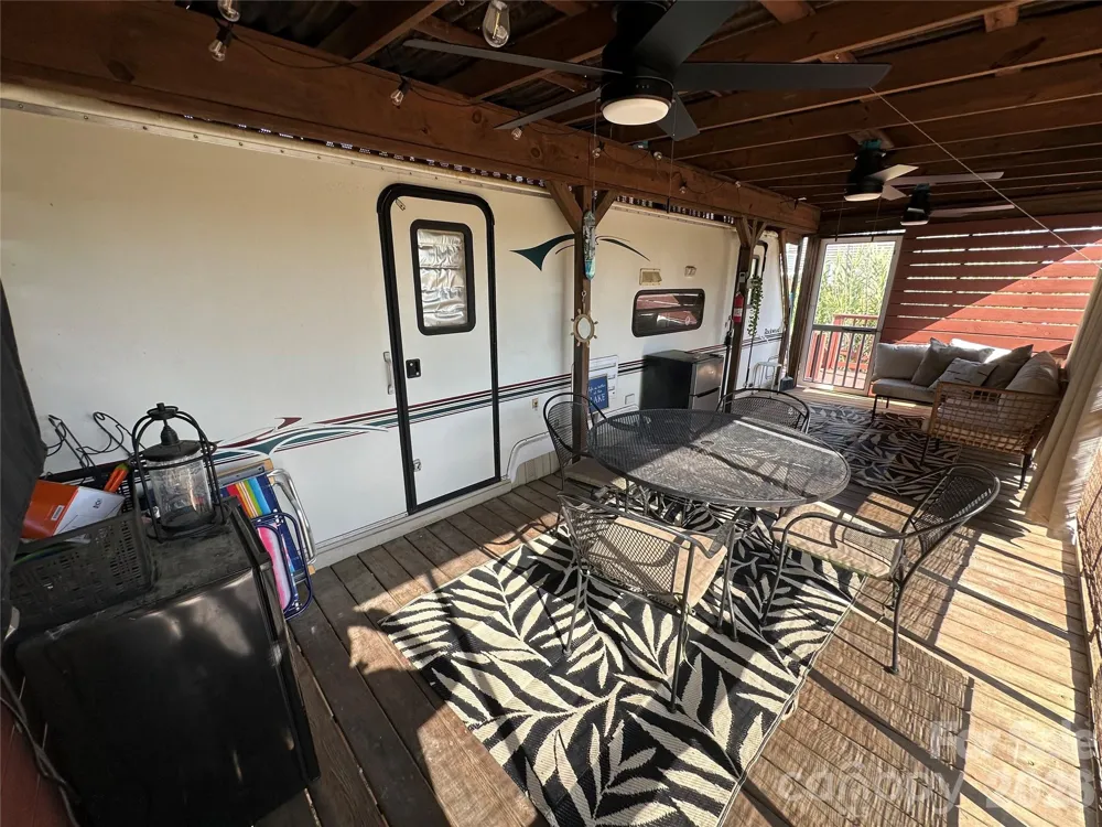 108 Robin Lane New London, NC 28127