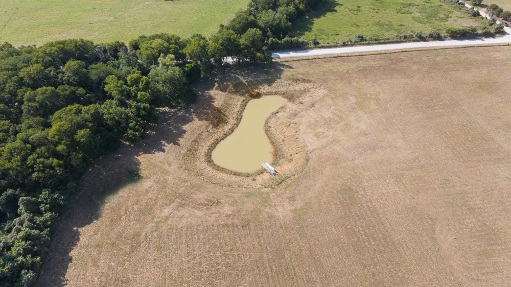 HCR 2421 W Hillsboro, TX 76645