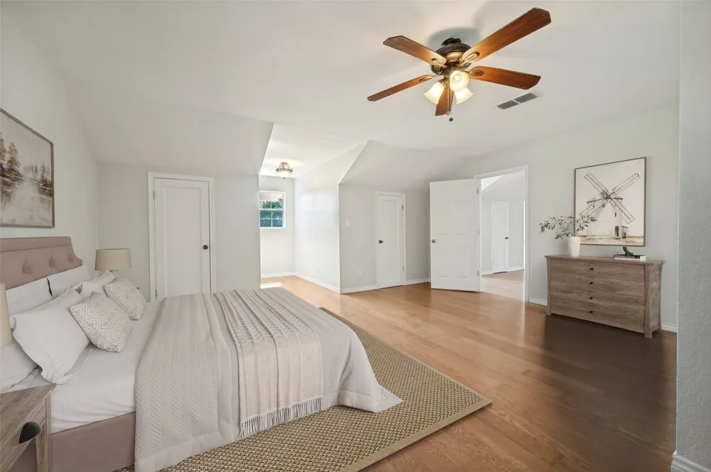 229 Quail Run Road Valley View, TX 76272