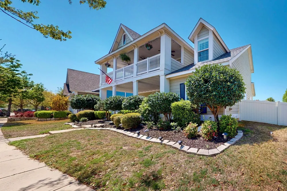 1225 Long Leaf Drive Savannah, TX 76227