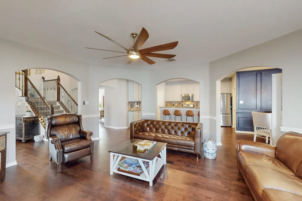 1225 Long Leaf Drive Savannah, TX 76227
