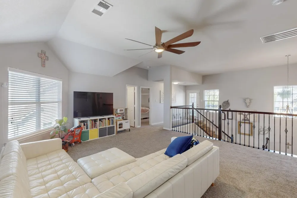 1225 Long Leaf Drive Savannah, TX 76227