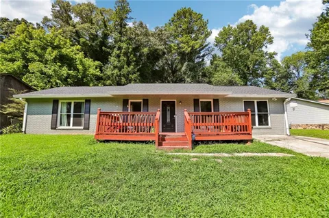 201 Meadowlark Lane