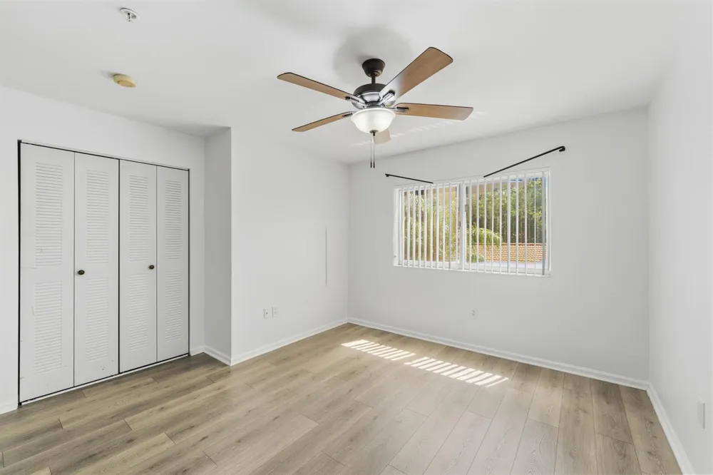 1100 Scotia Drive #102 Hypoluxo, FL 33462