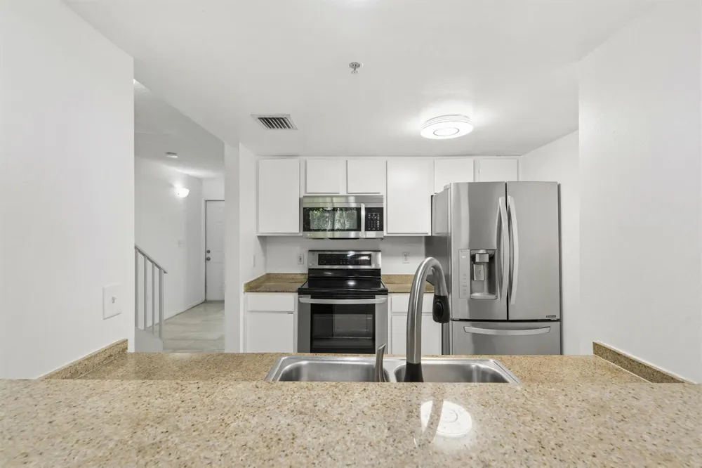 1100 Scotia Drive #102 Hypoluxo, FL 33462