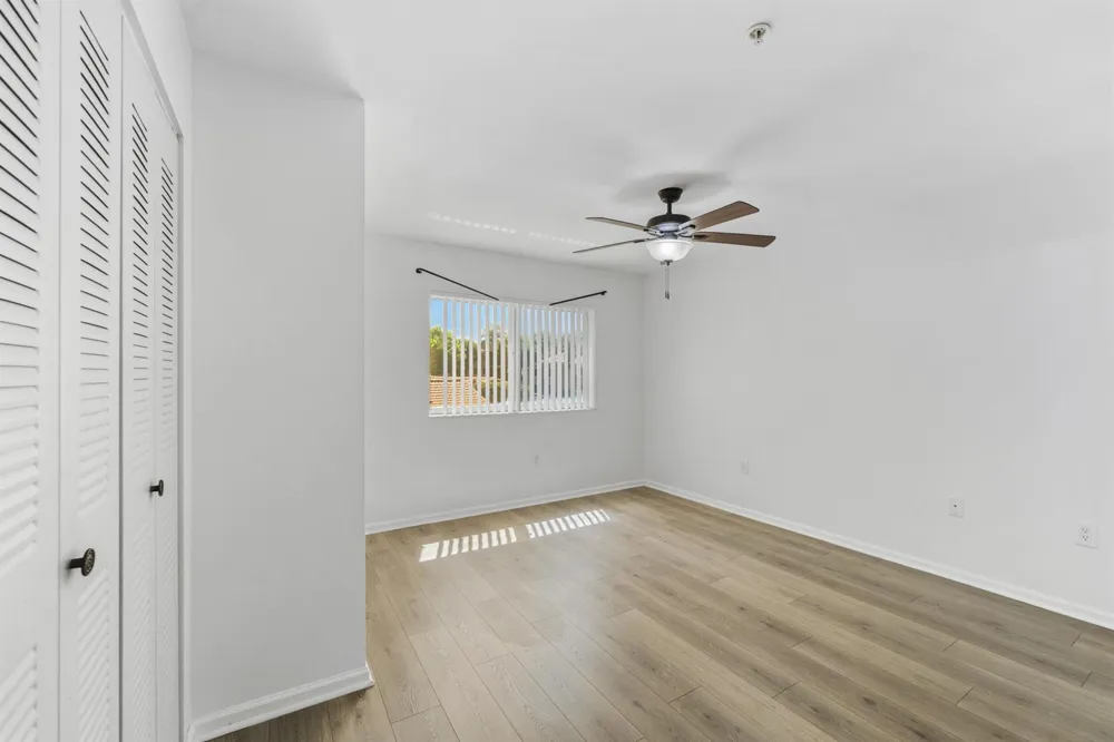 1100 Scotia Drive #102 Hypoluxo, FL 33462