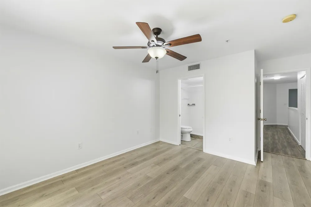 1100 Scotia Drive #102 Hypoluxo, FL 33462