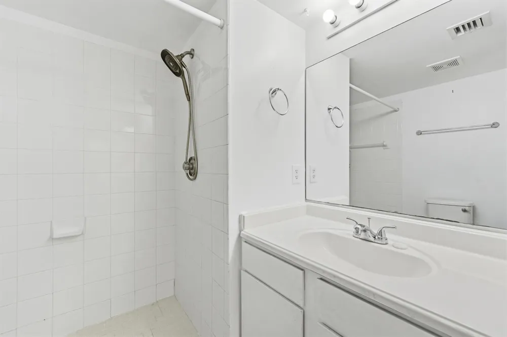 1100 Scotia Drive #102 Hypoluxo, FL 33462