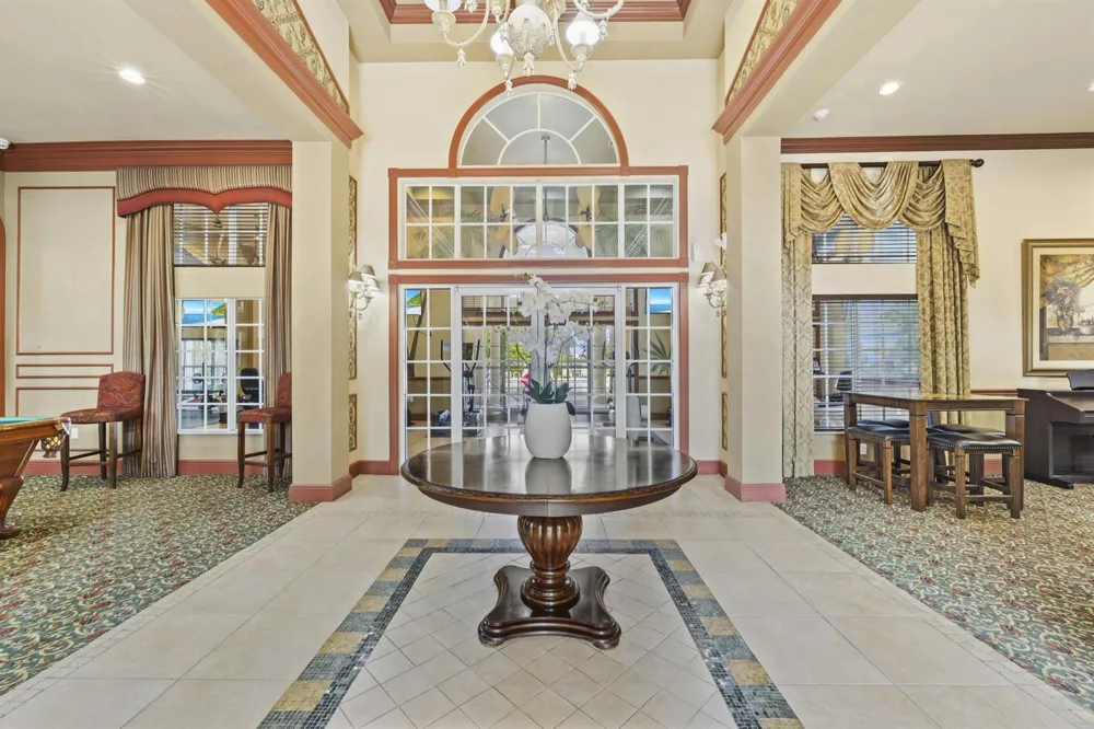 1100 Scotia Drive #102 Hypoluxo, FL 33462