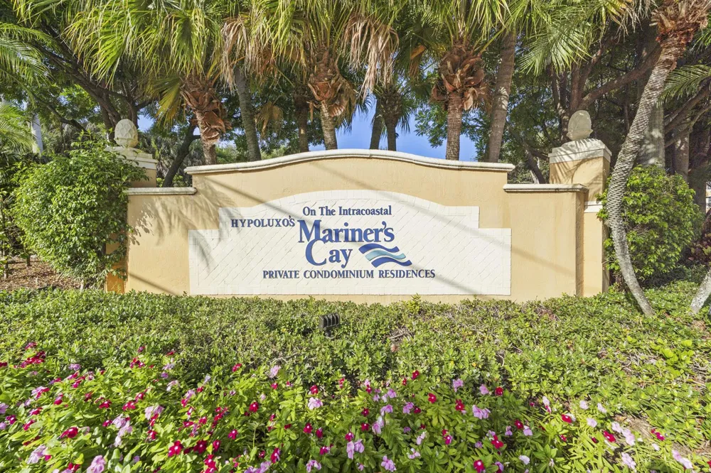 1100 Scotia Drive #102 Hypoluxo, FL 33462