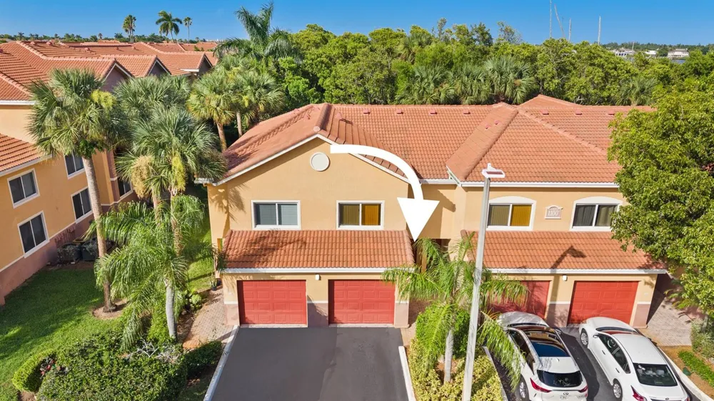 1100 Scotia Drive #102 Hypoluxo, FL 33462