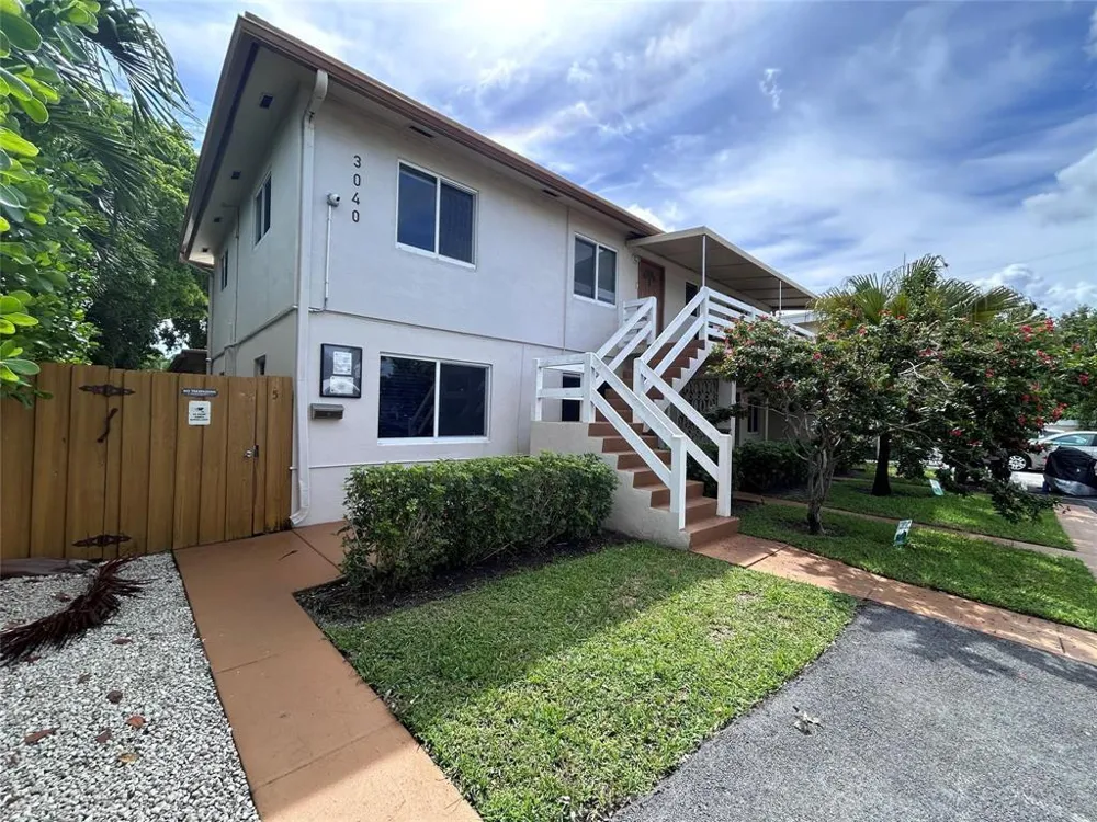 3040 NE 21ST AVENUE #4 Fort Lauderdale, FL 33306