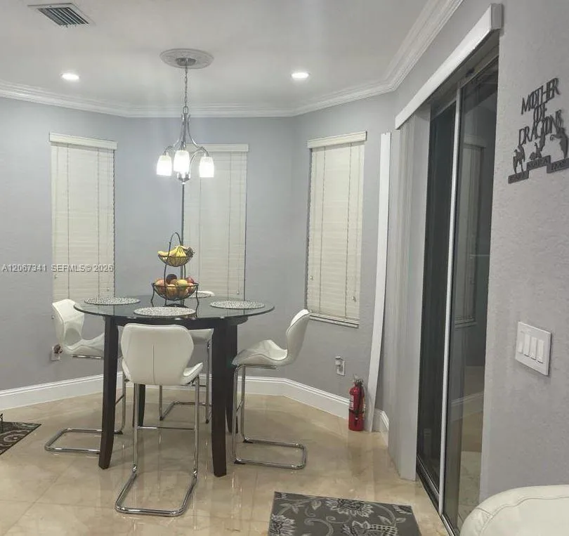 892 NW 131st Ave Miami, FL 33182
