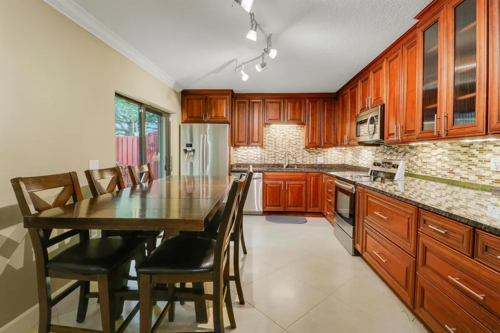 1901 19th Lane Palm Beach Gardens, FL 33418