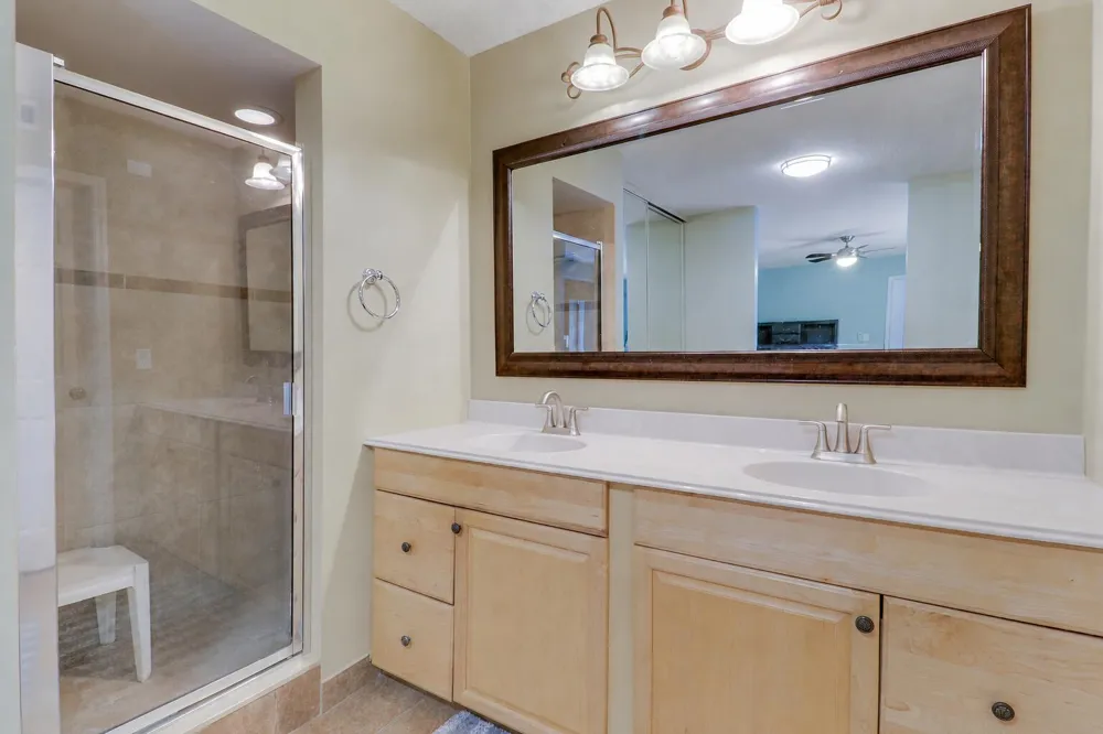 1901 19th Lane Palm Beach Gardens, FL 33418