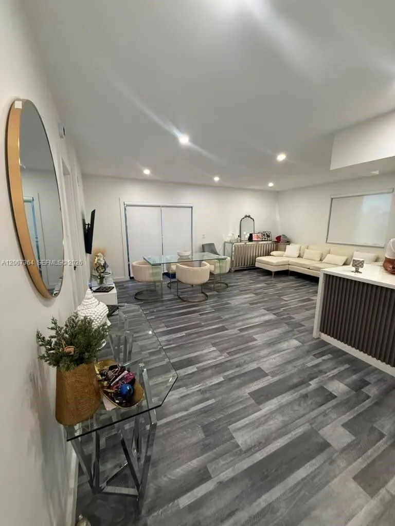 9340 Fontainebleau Blvd #W507 Miami, FL 33172