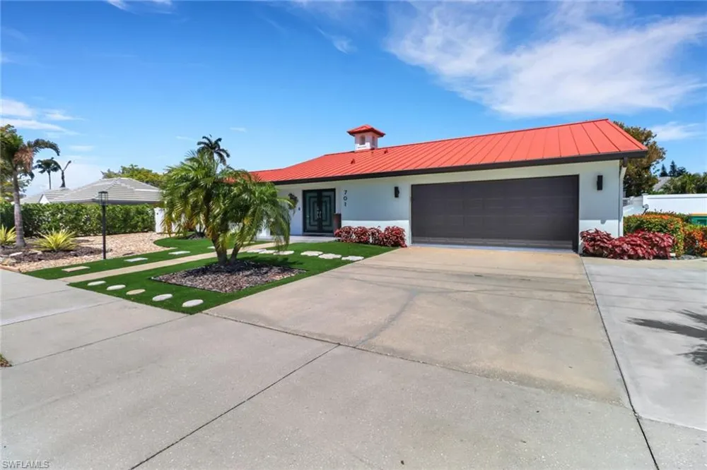 701 Barfield Drive Marco Island, FL 34145
