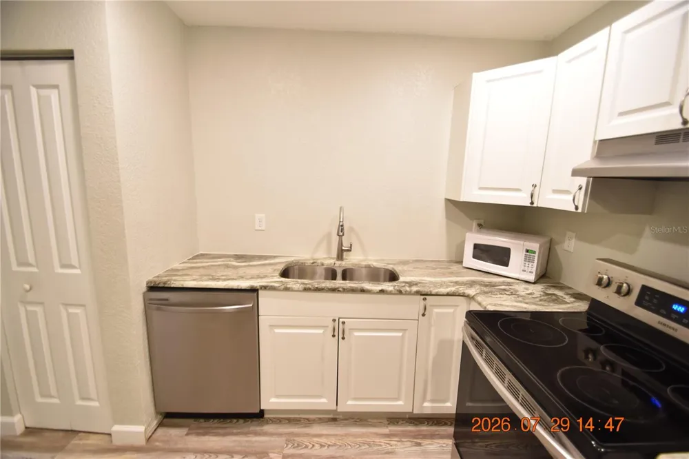 419 STREMMA ROAD Largo, FL 33770