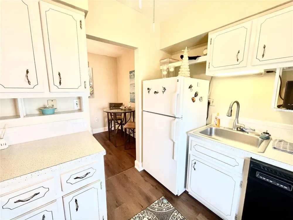 1600 W LAKE PARKER DRIVE #A25 Lakeland, FL 33805